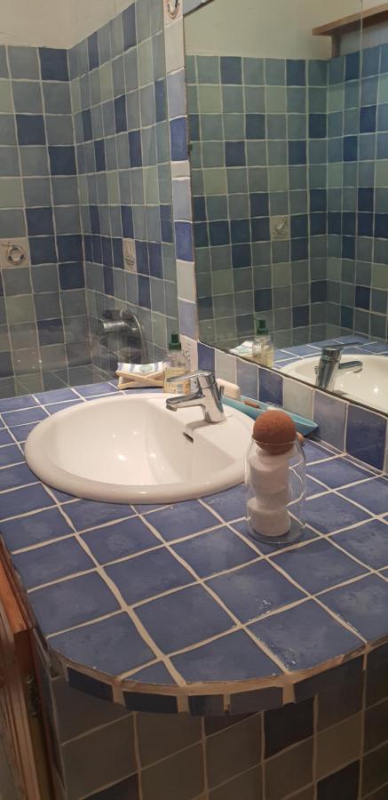 Joli Maison En Pierre Villa Arles Buitenkant foto